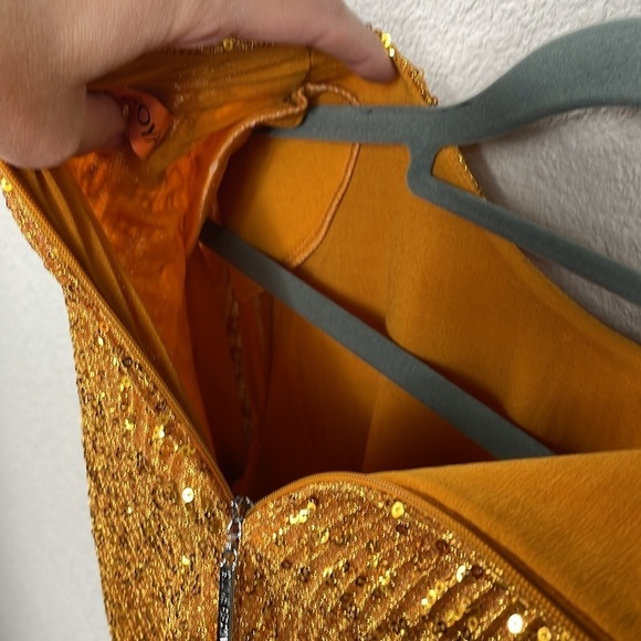 New Stine Goya Odis Mini Shift Dress Gold Sequin Sparkle Long Sleeve Sz S - Picture 14 of 16